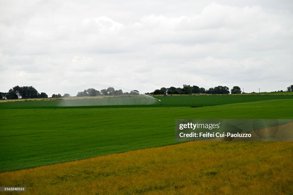 Irrigation in the field near Dunkirk