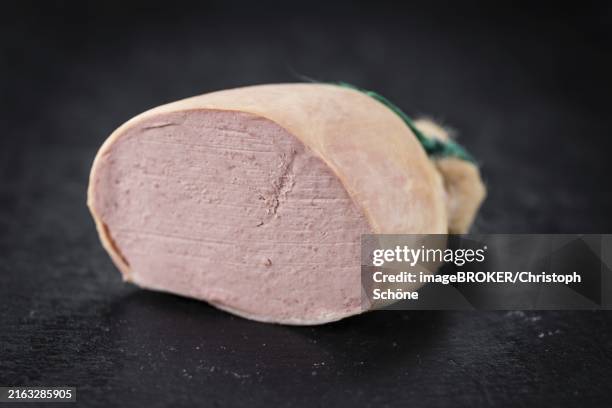 portion of fresh made liverwurst (close-up shot, selective focus) - leberwurst foto e immagini stock