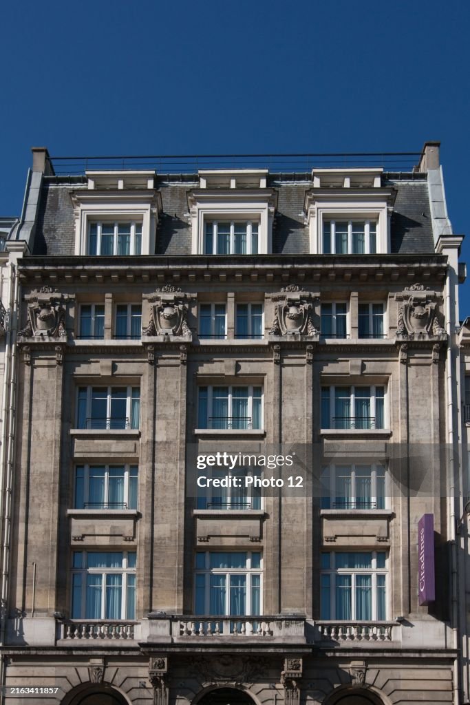 53 Bis Quai Des Grands Augustins, Building