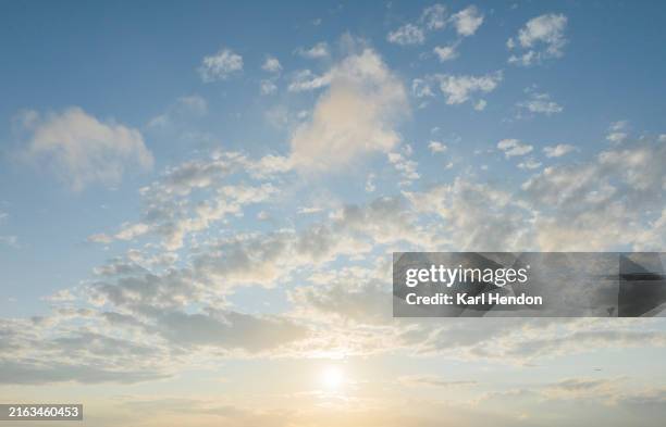 Suncloud Photography 381,288 Sun Cloud Stock Photos, High-Res Pictures, and Images - Getty ...