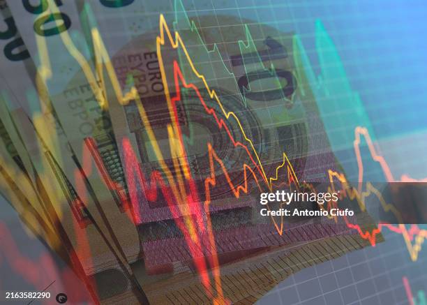 banknotes and stock market indicators. concept of domestic economy, money, business, finance, inflation. - perte photos et images de collection