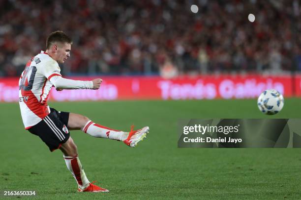 Franco Mastantuono of River Plate takes a free kick to score the first goal of his team during a Liga Profesional 2024 match between River Plate and...