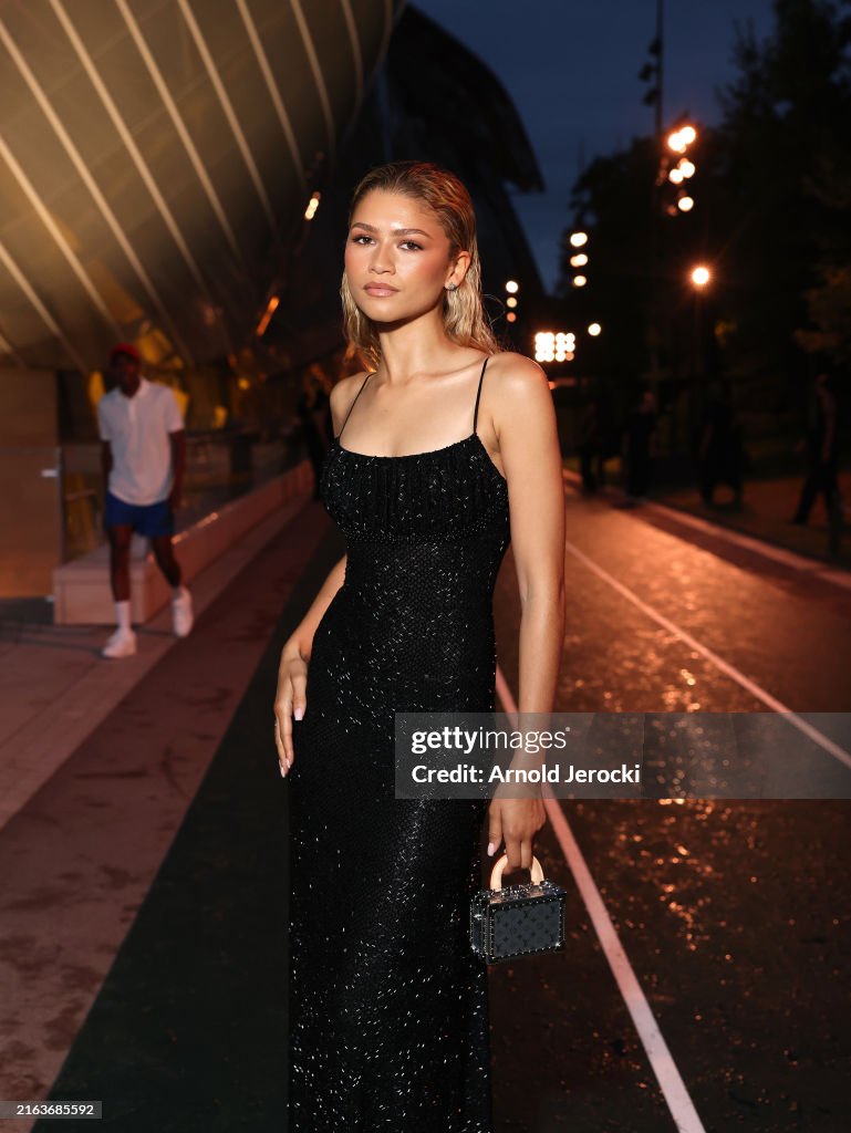 'Prelude To The Olympics': Arrivals