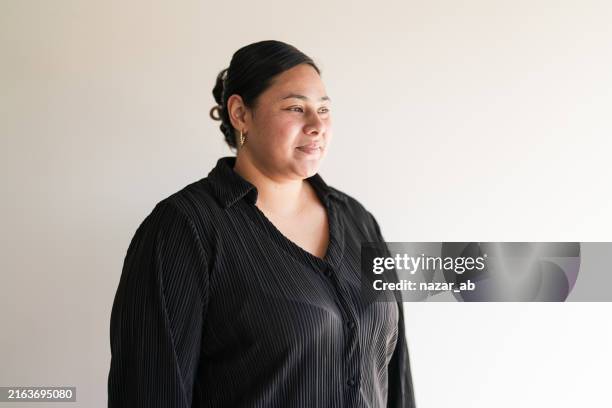 confidence is her superpower. - pacific islanders stock pictures, royalty-free photos & images