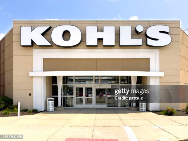 kohls store - kohls stock pictures, royalty-free photos & images