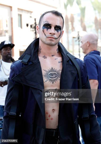The Crow cosplayer is seen during 2024 Comic-Con International on July 25, 2024 in San Diego, California.