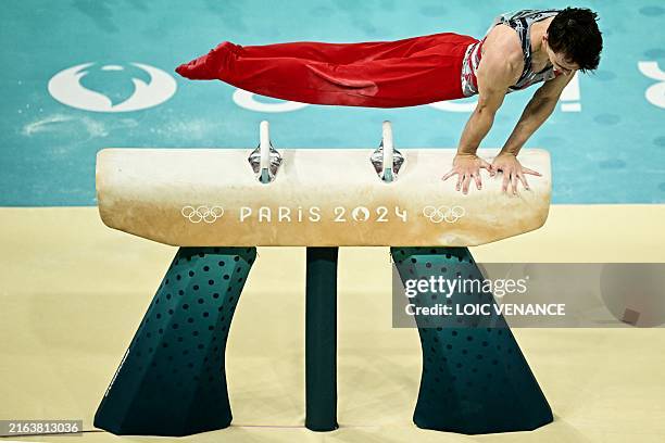 Stephen Nedoroscik competes in the pommel horse event of the artistic gymnastics men's team final during the Paris 2024 Olympic Games at the Bercy...