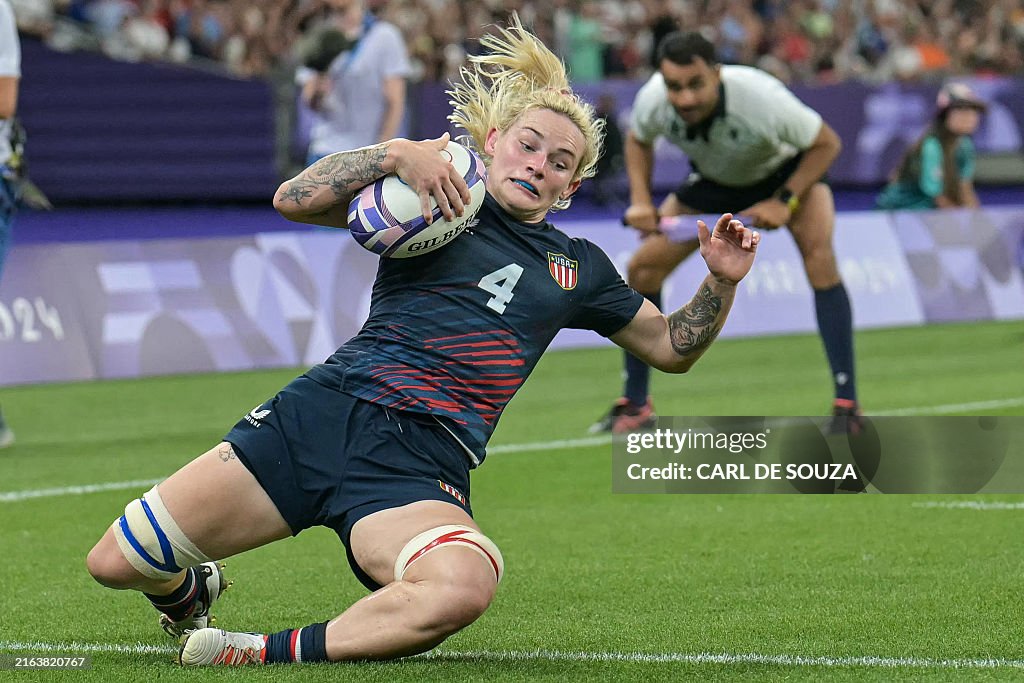 Sullivan Rugby US' Sammy Sullivan scores a try during the women's quarter final ...