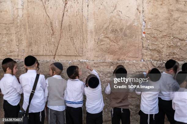 Alburak 125 Al Buraq Wall Stock Photos, High-Res Pictures, and Images - Getty ...