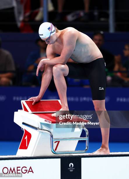 Shackell 77 Aaron Shackell Photos & High Res Pictures - Getty Images