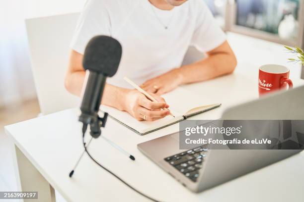Radio Program Note Image 1,820 Radio Script Stock Photos, High-Res Pictures, and Images - Getty ...