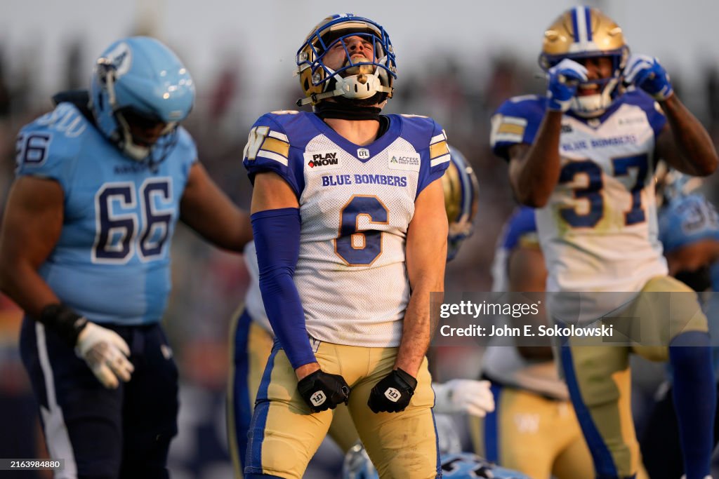 Winnipeg Blue Bombers v Toronto Argonauts