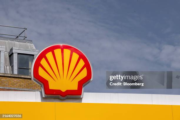162 Gas Station Canopy Stock Photos, High-Res Pictures, and Images ...