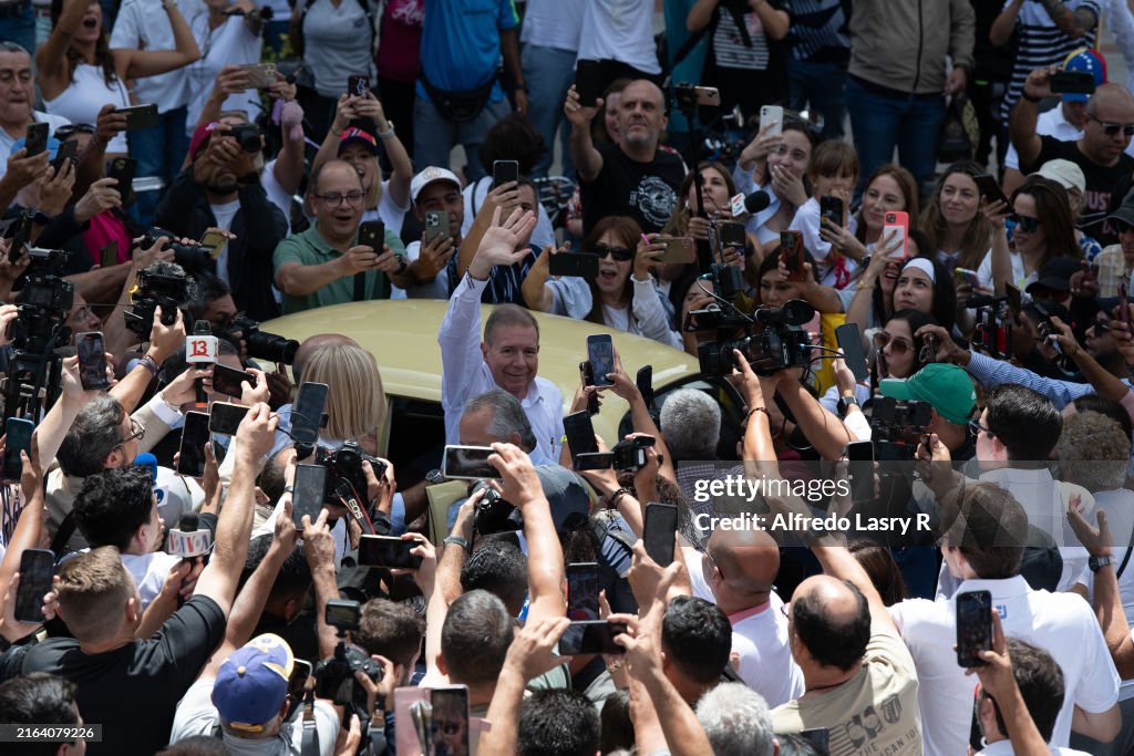 Venezuelans Go To Polls In Controversial Presidential Elections
