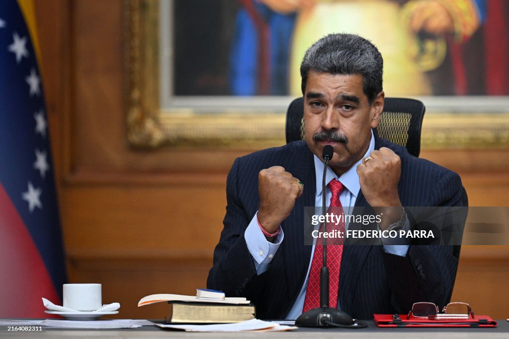 VENEZUELA-ELECTION-VOTE-MADURO-PRESSER