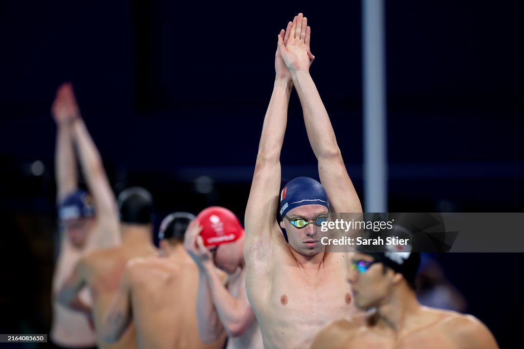 Swimming - Olympic Games Paris 2024: Day 2