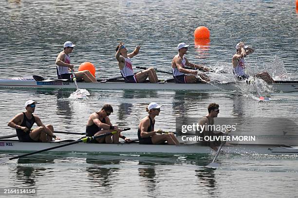 Mike Sweeney Rowing 27 Nick Mead Rower Stock Photos, High-Res Pictures, and Images - Getty ...