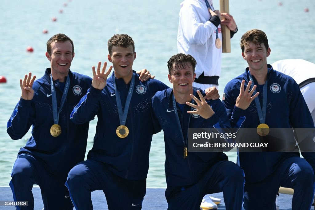 ROWING-OLY-PARIS-2024-MEDALS