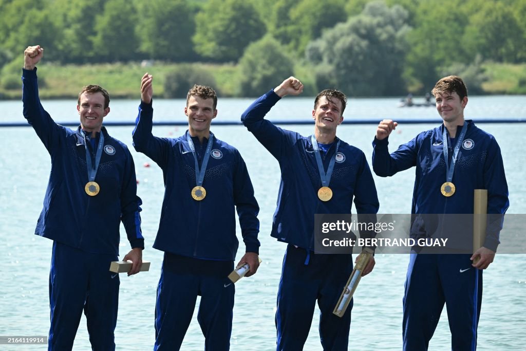 ROWING-OLY-PARIS-2024-MEDALS