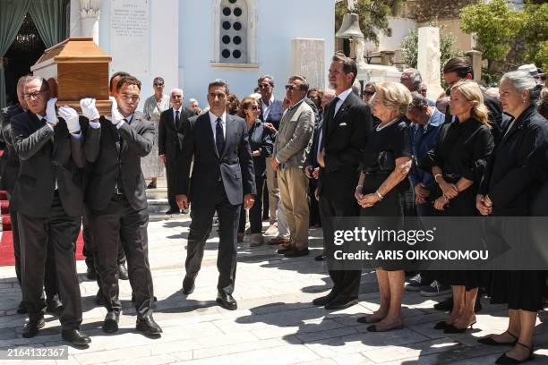 Greece's Crown Prince Pavlos , Queen Anne-Marie of Greece , Crown Princess of Greece Marie-Chantal and Princess Olga Isabelle of Greece stand in...