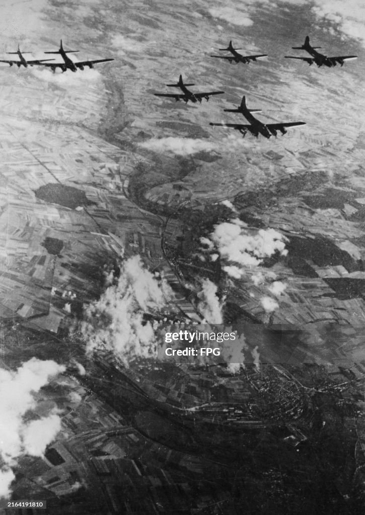 World War II - Boeing B-17 Flying Fortresses Over Amiens