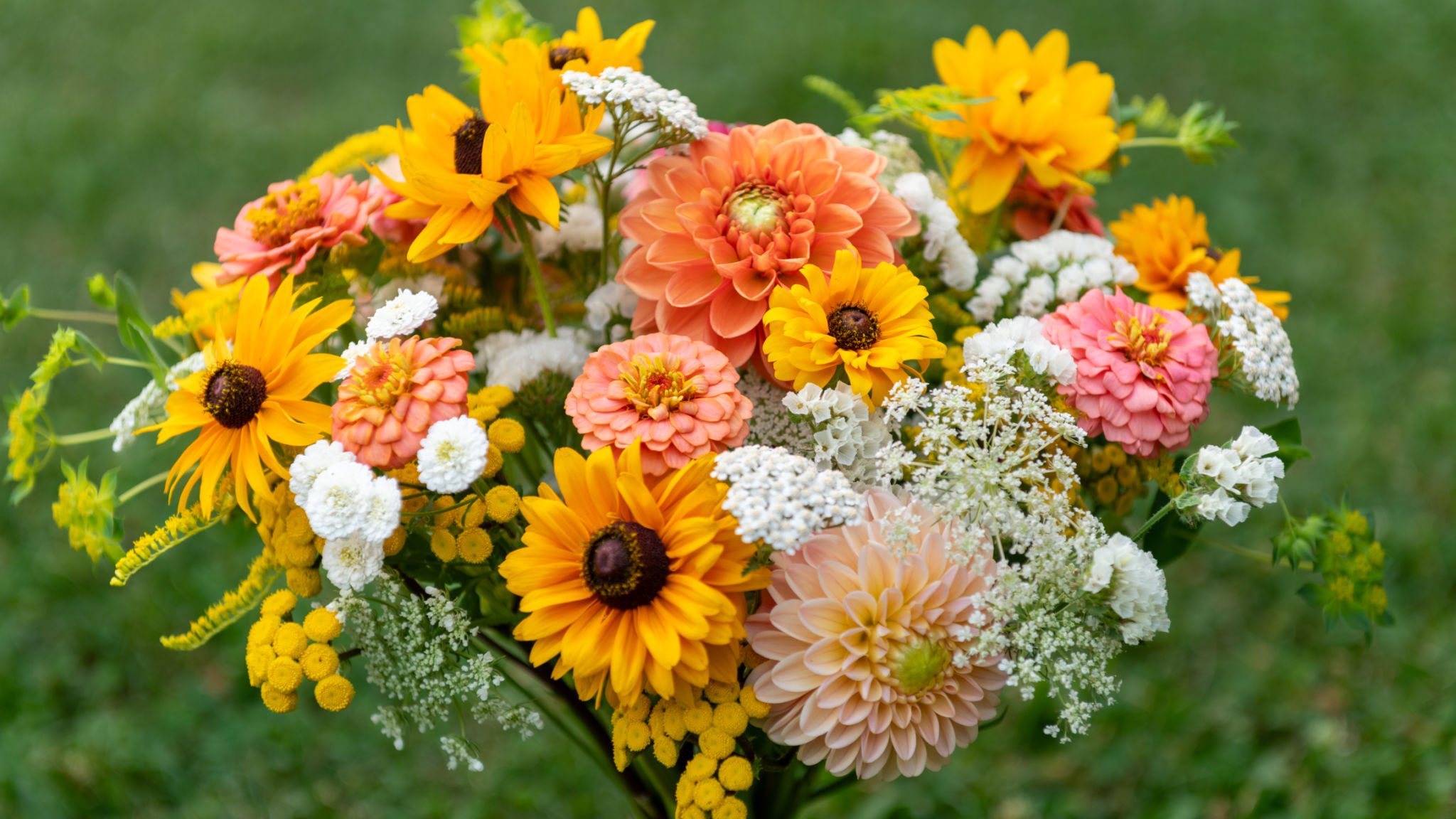 summer flower bouquet