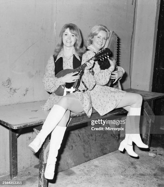 Patsy Stoneman 2,354 Festival 1972 Stock Photos, High-Res Pictures, and Images - Getty ...
