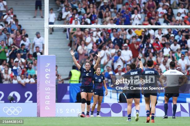 Ilona Maher of Team United States and teammates celebrate following victory during the Women's Rugby Sevens Bronze medal match between Team United...