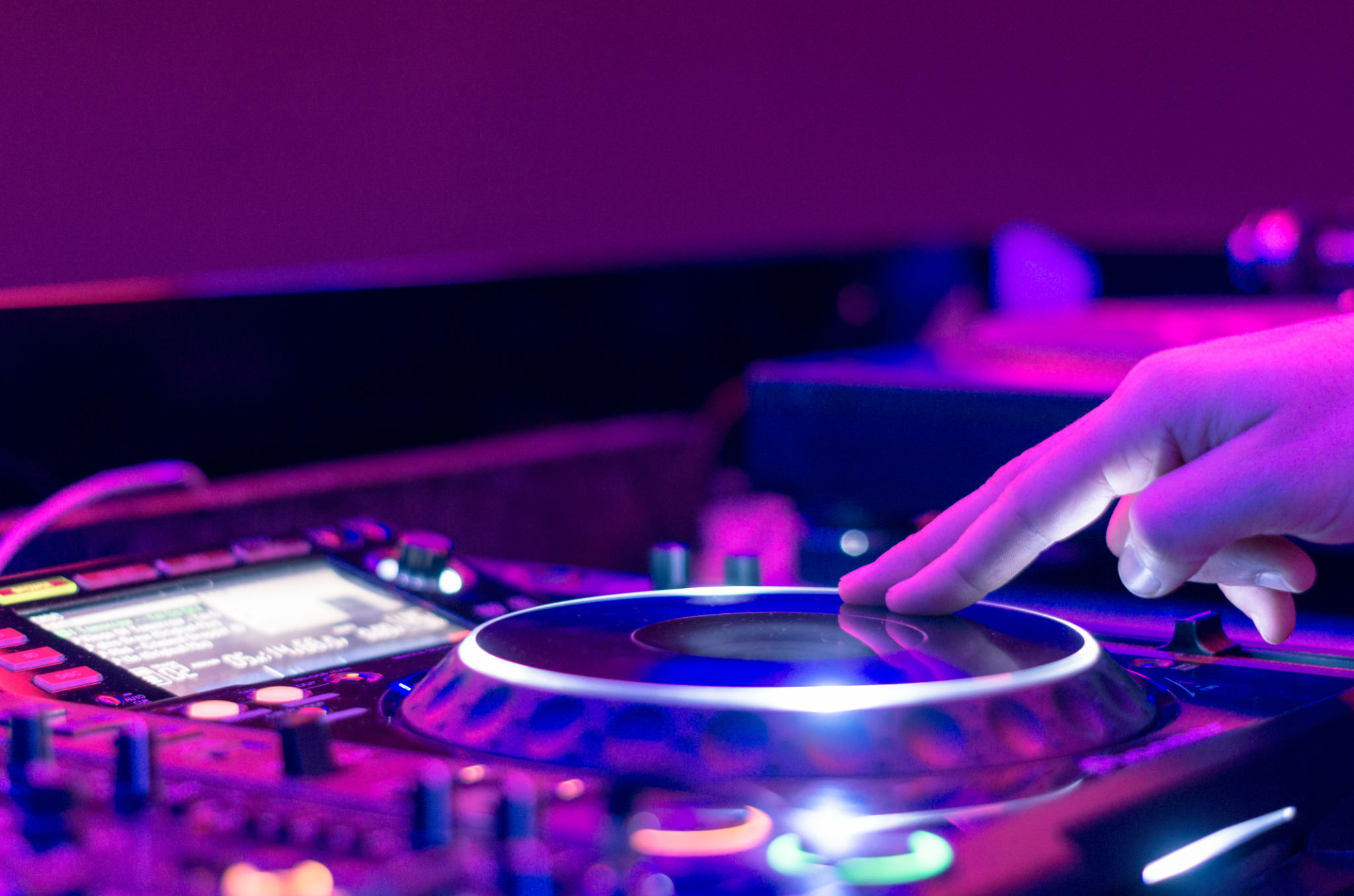 club dj