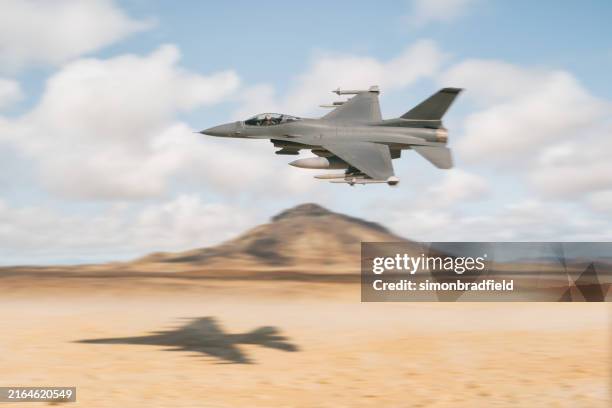 f16 fighter jet in flight - us air force jet stock pictures, royalty-free photos & images