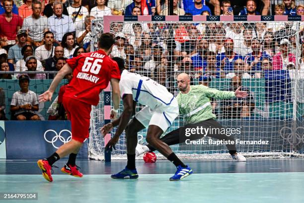 Hungary v France - Paris Olympic Games 2024 - Group B, News Photo