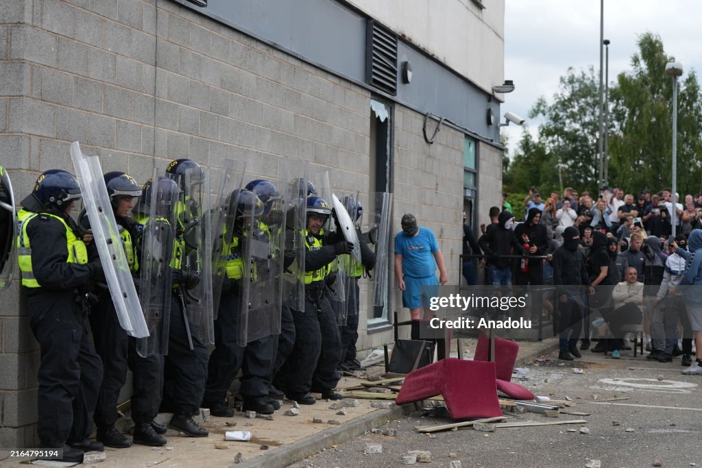 Clashes between police and far-right protesters in the UK