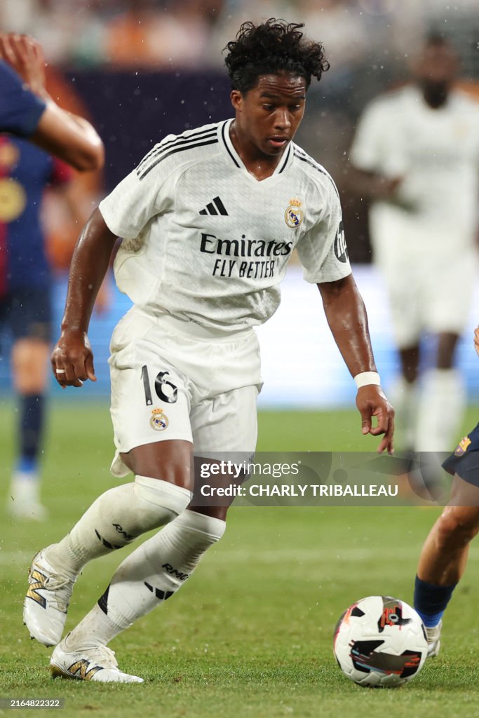 FBL-FRIENDLY-REAL MADRID-BARCELONA