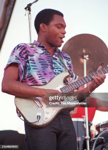Robert Cray performs at Autzen Stadium on August 28, 1988 in Eugene, Oregon.