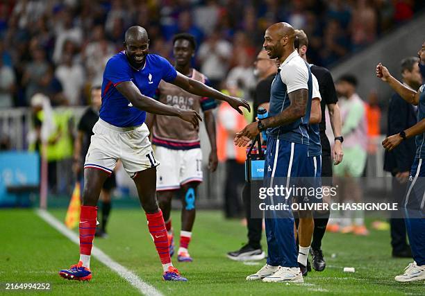 Figurine Ft Champs Thierry Henry équipe de France Figurine Ft Champs Thierry Henry équipe de France