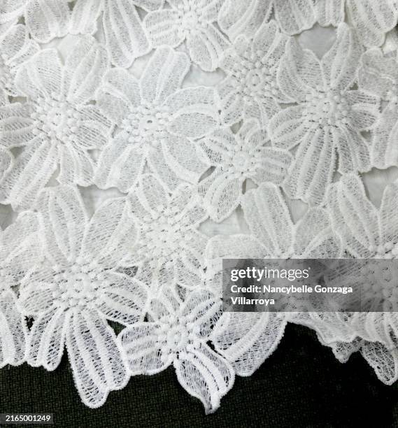 white lace - encaje textura fotografías e imágenes de stock