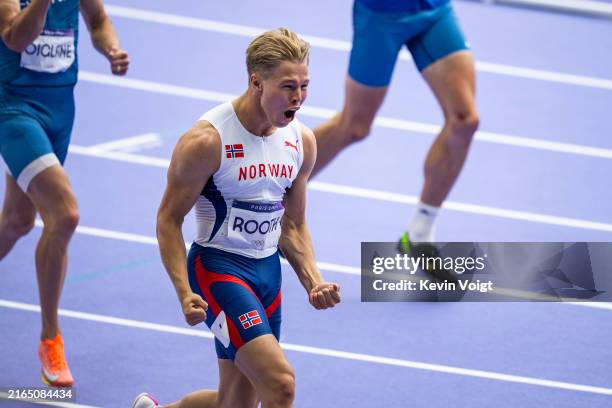 Markus Rooth Height 17,861 110 Metre Photos & High Res Pictures - Getty Images