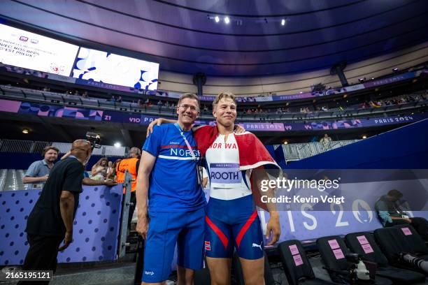 Marcus Rooth Mother 540 Markus Rooth Photos & High Res Pictures - Getty Images
