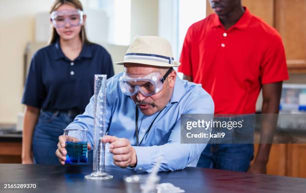 Experiment Conversation Example 530 Teen Boy And Girl Having Serious Conversation Stock Photos, High ...