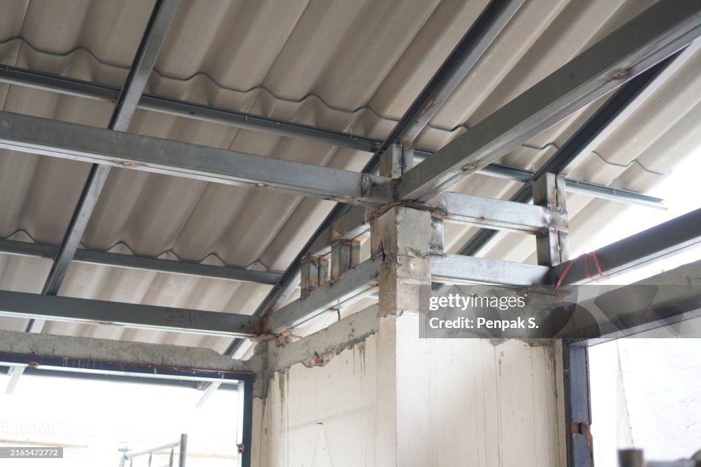 Ut Rafter Steel Steel Column Steel Rafters Roof Structure High-Res Stock Photo - Getty ...