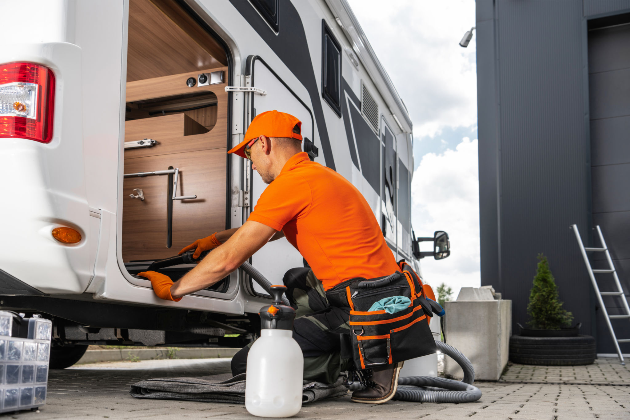 rv cleaning
