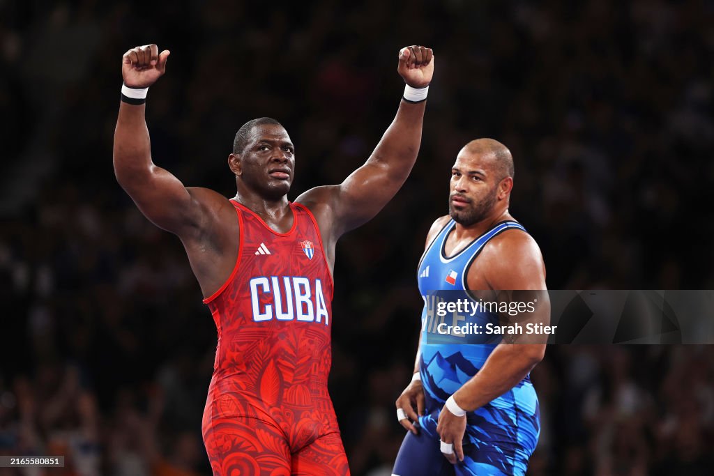 Wrestling - Olympic Games Paris 2024: Day 11