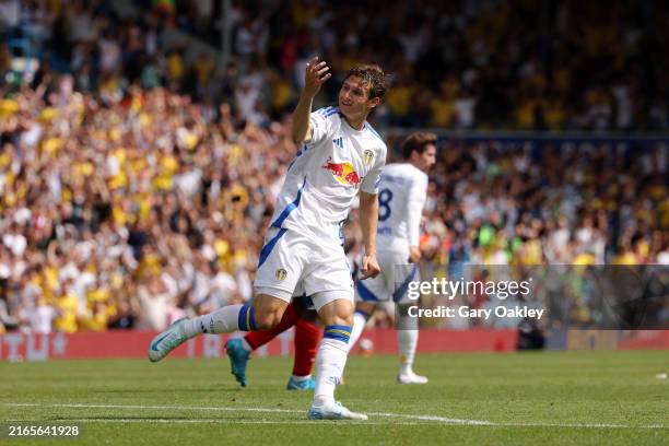 Brenden Aaronson of Leeds United celebrates scoring his teams third goal of the game to make it 3-3 during the Sky Bet Championship match between...