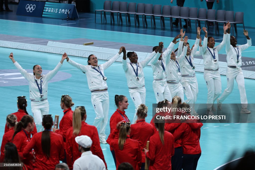 HANDBALL-OLY-PARIS-2024-NOR-FRA-MEDALS