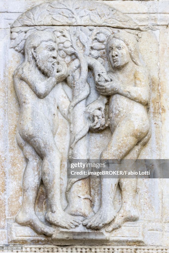 Sculpture in the church of San Zeno in Verona