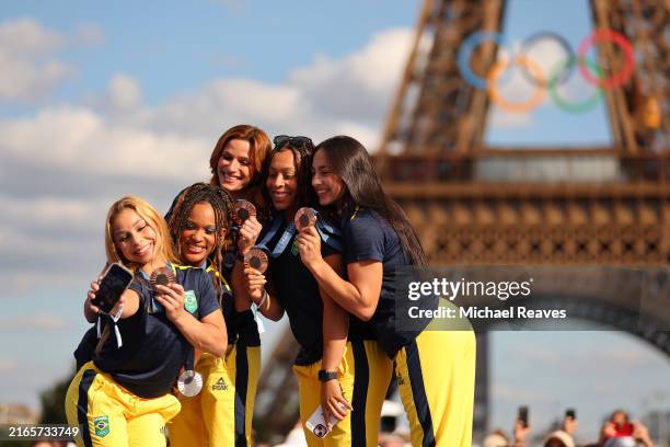 Team Brazil Women's Artistic Gymnastics medalists Julia Soares, Flavia Saraiva, Rebeca Andrade, Lorrane Oliveira and Jade Barbosa take a selfie with...