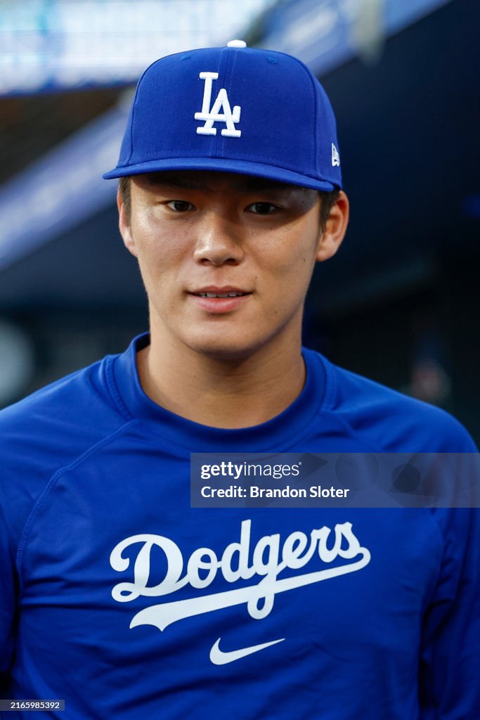 Philadelphia Phillies v Los Angeles Dodgers