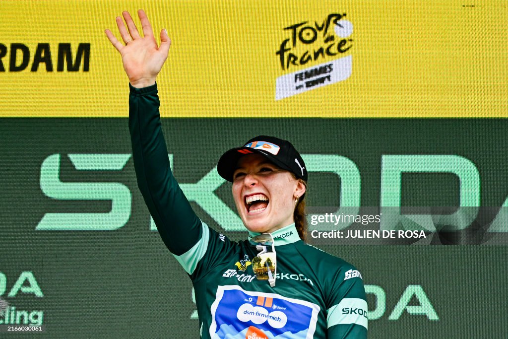 CYCLING-FRA-TDF2024-WOMEN-STAGE2
