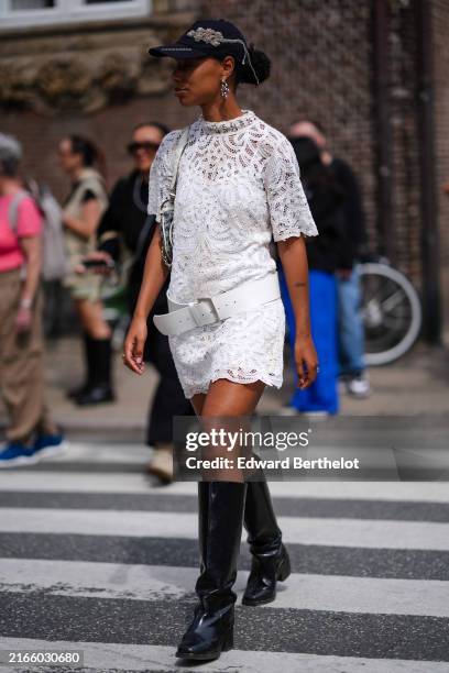 5,584 White Dress With Black Belt Stock Photos, High-Res Pictures, and Images - Getty Images 5,584 White Dress With Black Belt Stock Photos, High-Res Pictures, and Images - Getty Images
