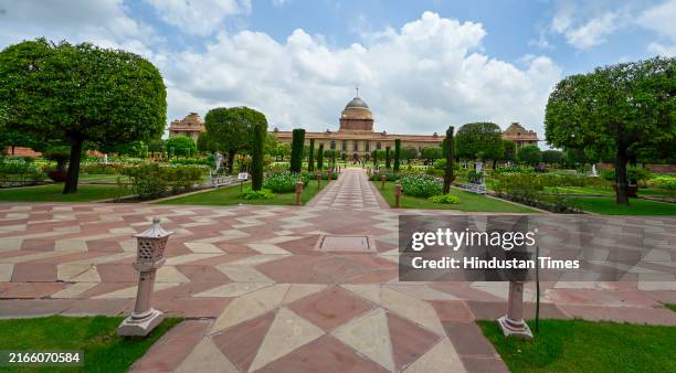 Flowers in blooms during the media preview of Amrit Udyan at Rashtrapati Bhavan on August 13, 2024 in New Delhi, India.